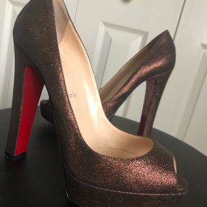 Christian Louboutin Glitter Bronze pumps